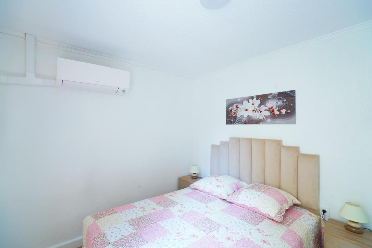 Appartement Du Forum,La Gare, 50 M2 , Climatisation, Garage, Cour Narbonne Extérieur photo