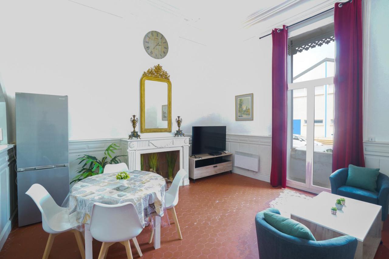 Appartement Du Forum,La Gare, 50 M2 , Climatisation, Garage, Cour Narbonne Extérieur photo