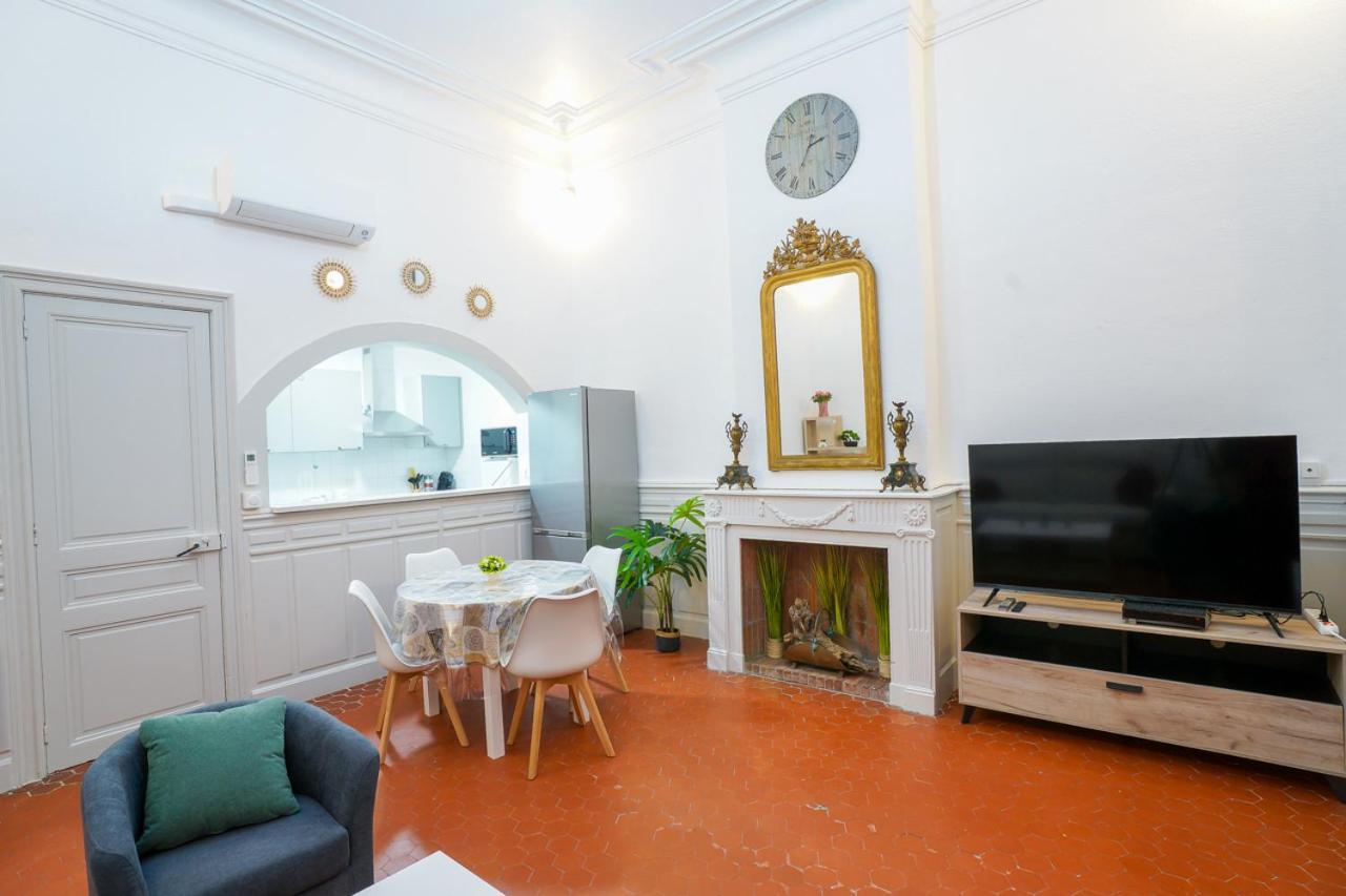 Appartement Du Forum,La Gare, 50 M2 , Climatisation, Garage, Cour Narbonne Extérieur photo